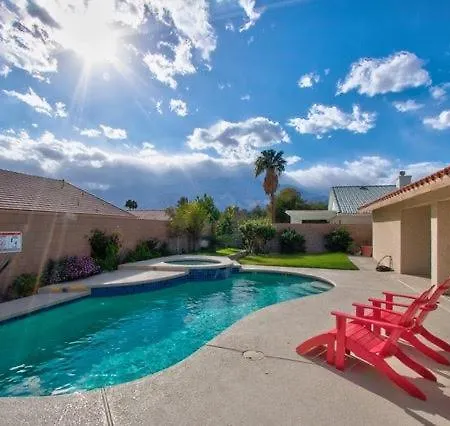 Comfortable Vacation Property Minutes From Downtown